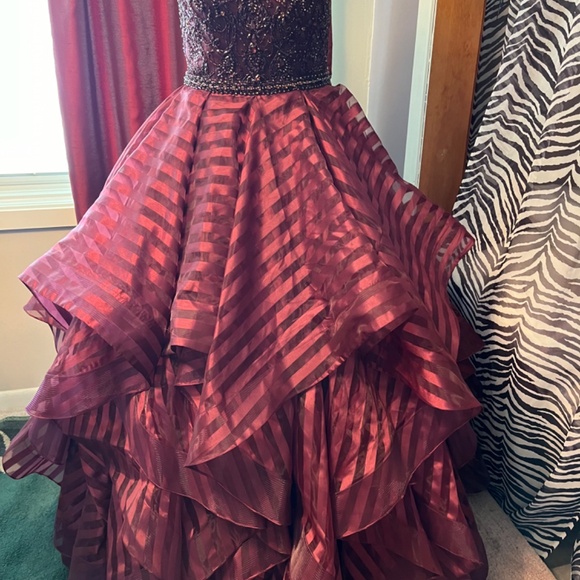 Flutter Ball Gown - Picture 4 of 6